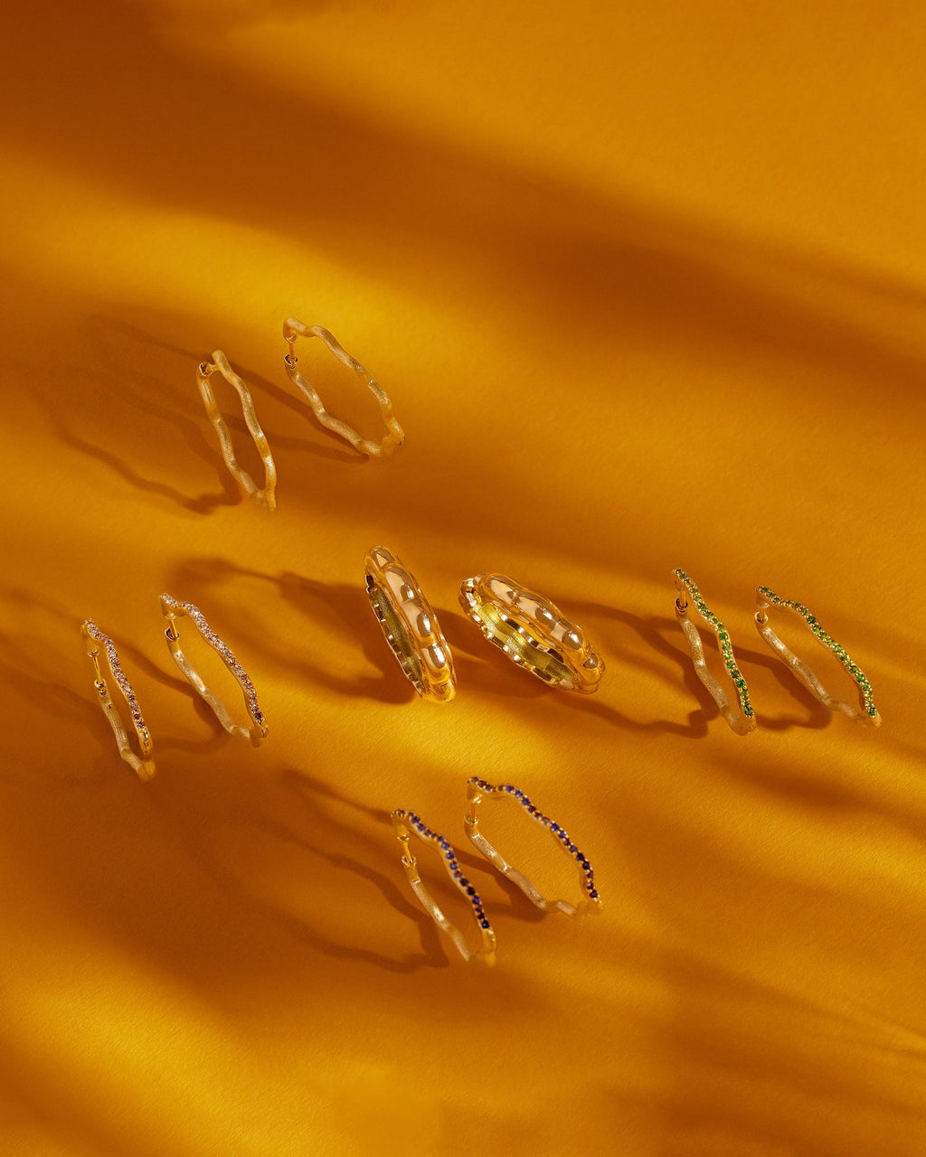 So Wavy 18K Gold Champagne Diamond Hoop Earrings