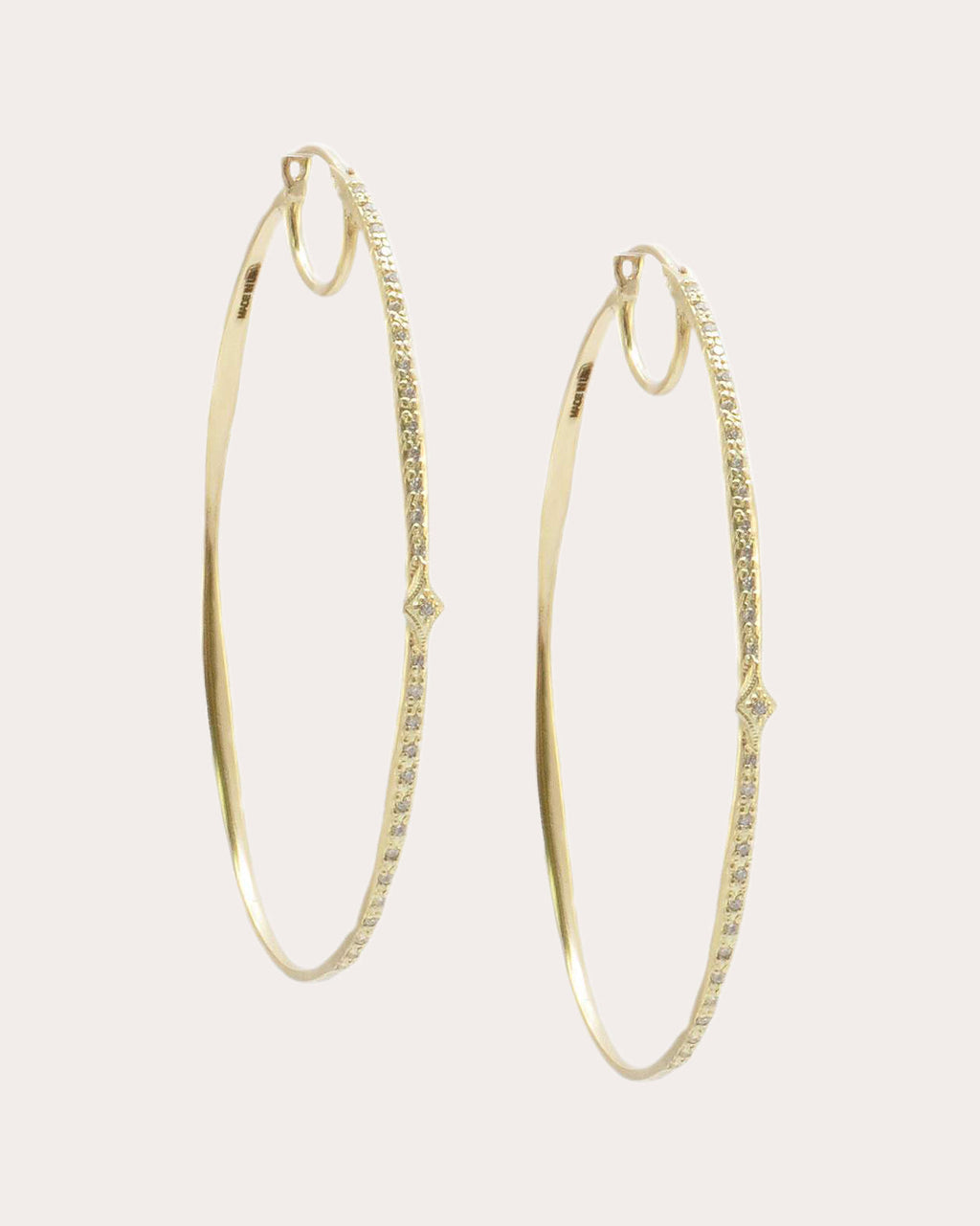 Sueno 18K Gold Diamond Oval Hoop Earrings