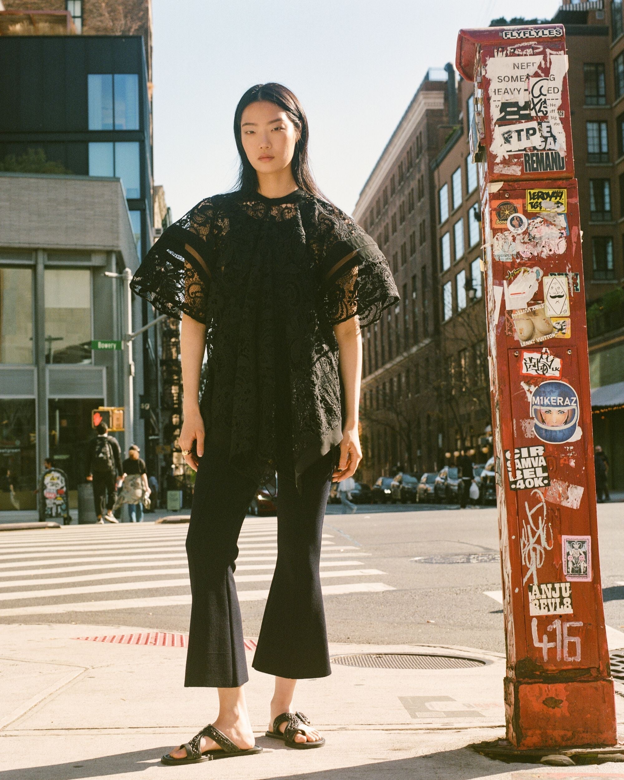 Cropped Flared Rib Knit Pants