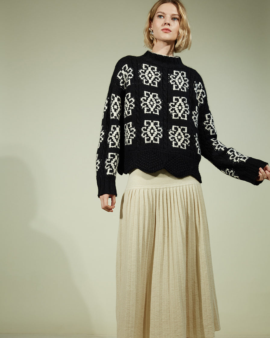Sienna Scalloped Cable-Knit Alpaca-Blend Sweater