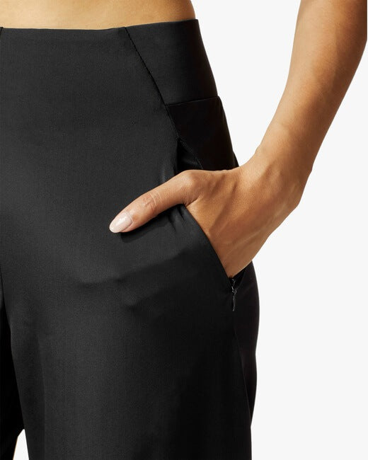 Woke Travel Pant