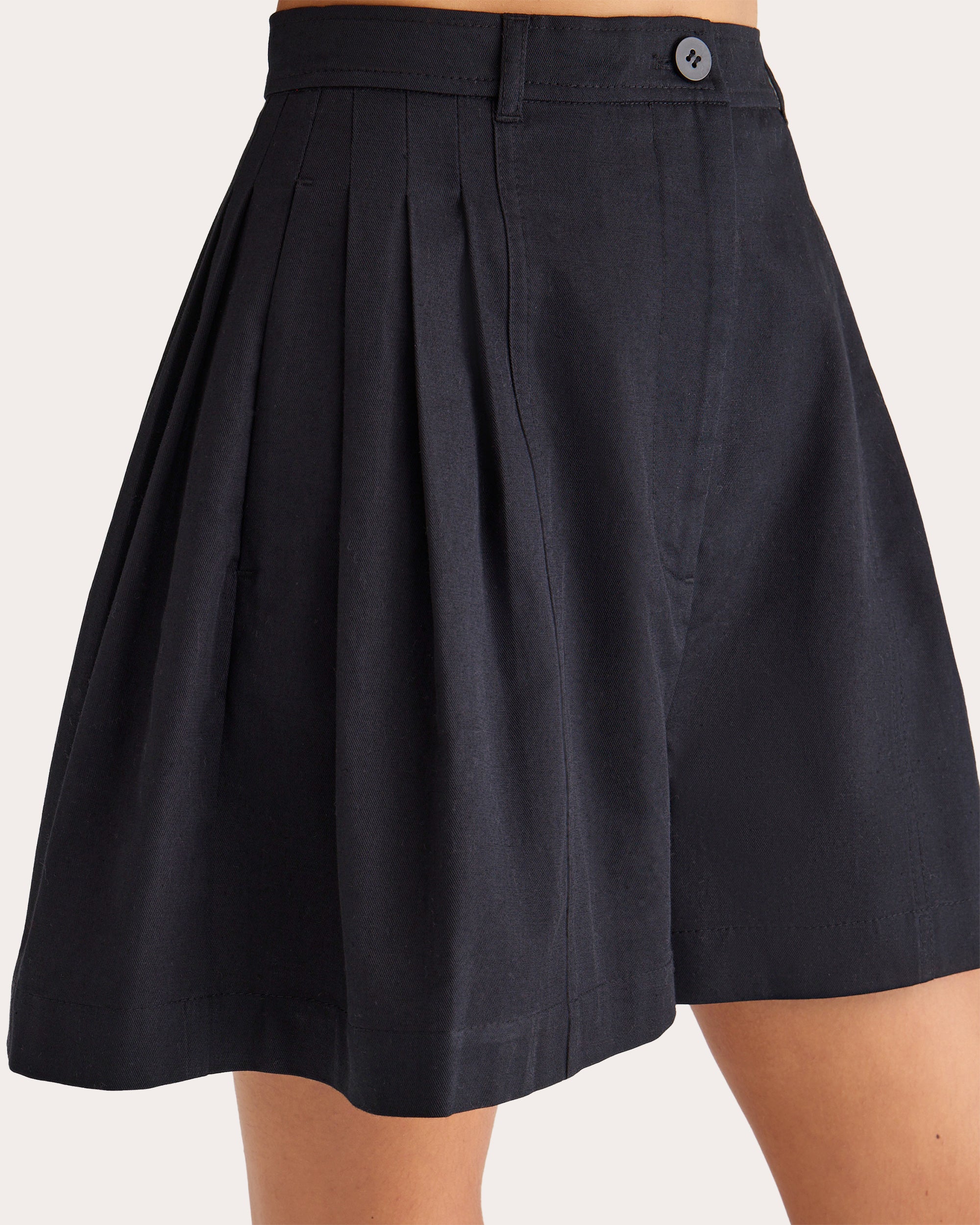 Maiko Pleated Twill Shorts