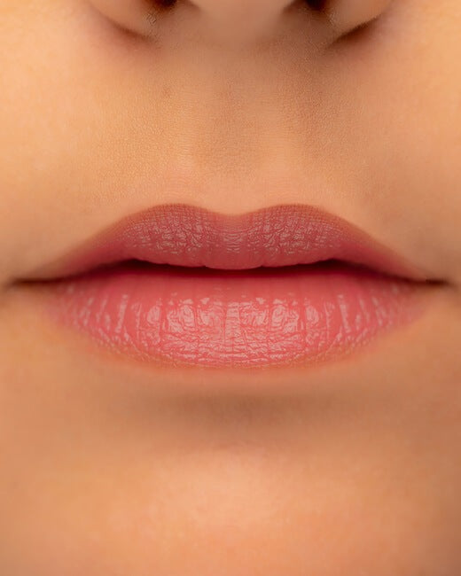 Unforgettable Lipstick Shine
