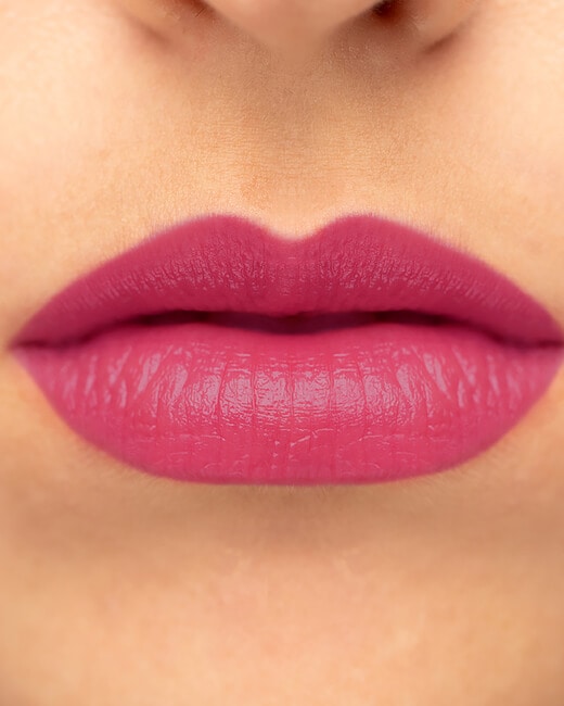 Unforgettable Lipstick Shine