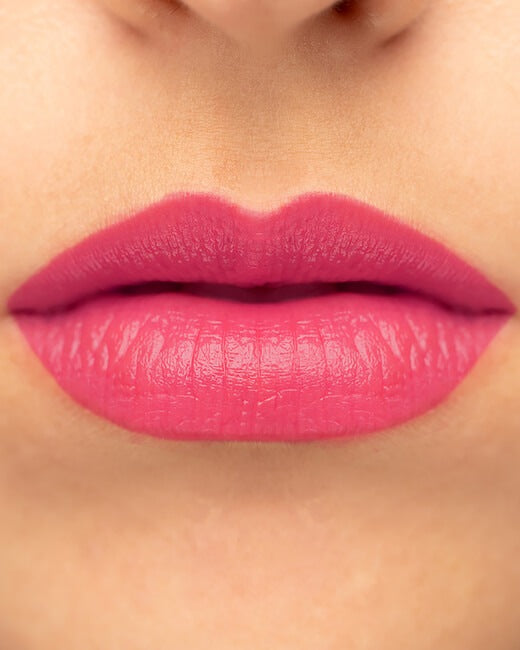 Unforgettable Lipstick Shine