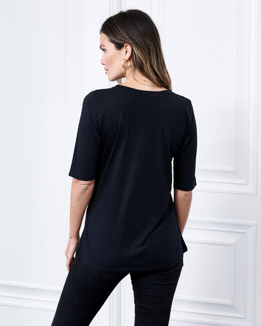 Cashmere Crewneck Three-Quarter Sleeve Top