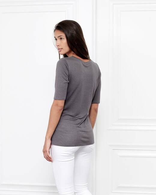 Cashmere Crewneck Three-Quarter Sleeve Top