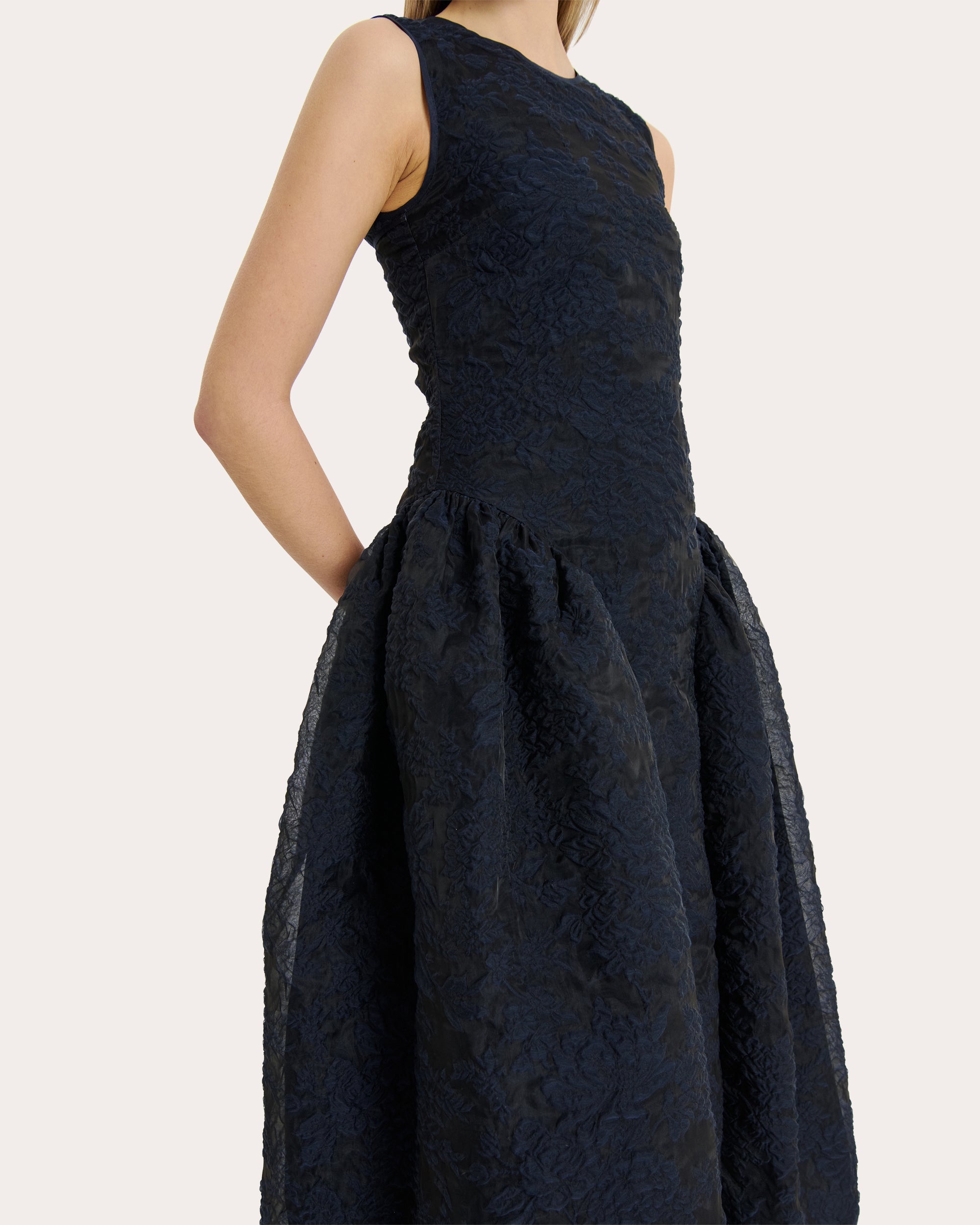 Gine Floral Matelassé Midi Dress
