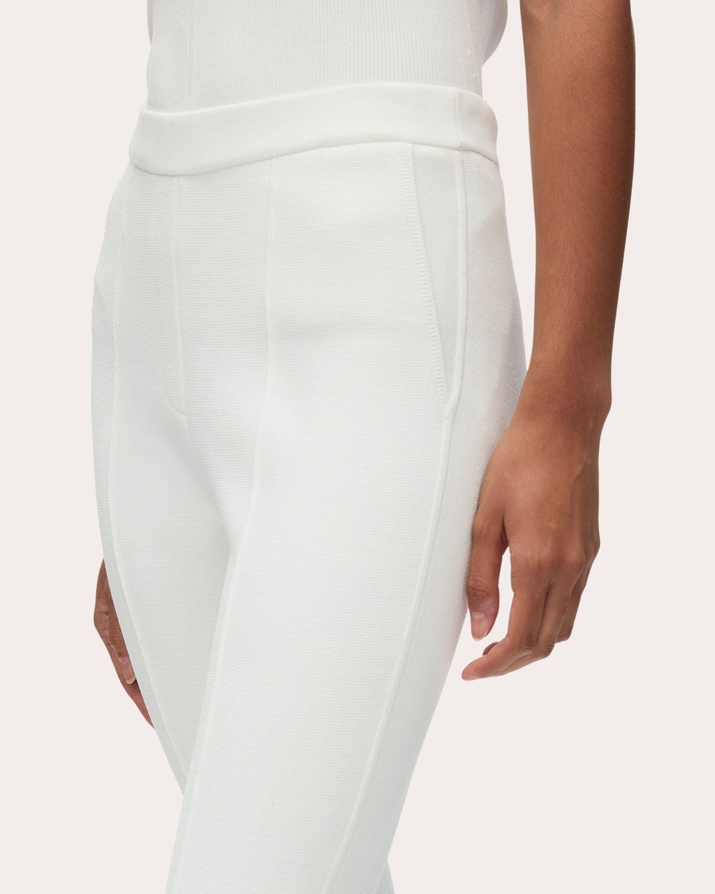 Cropped Flared Rib Knit Pants