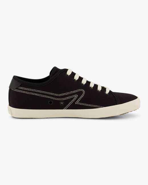 Court Sneaker