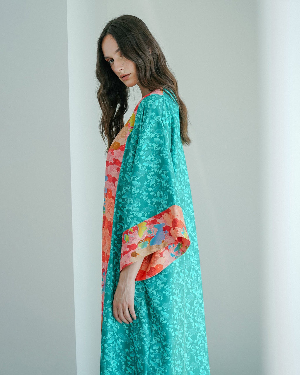 Kobe Chocho Silk Robe