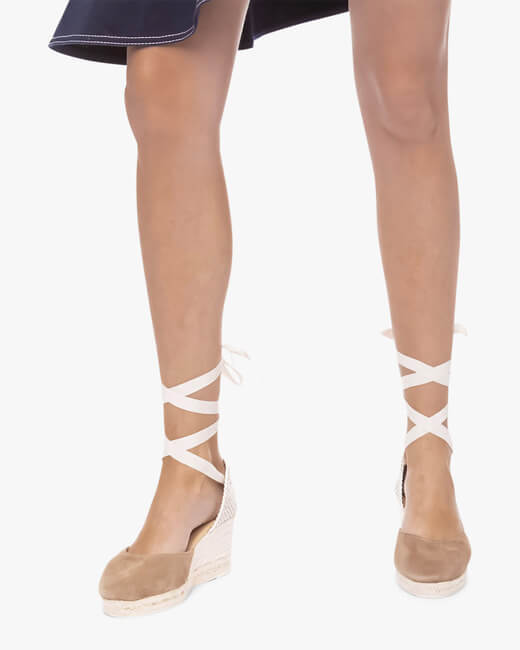Vintage Taupe Hampton's Lace-Up Wedge