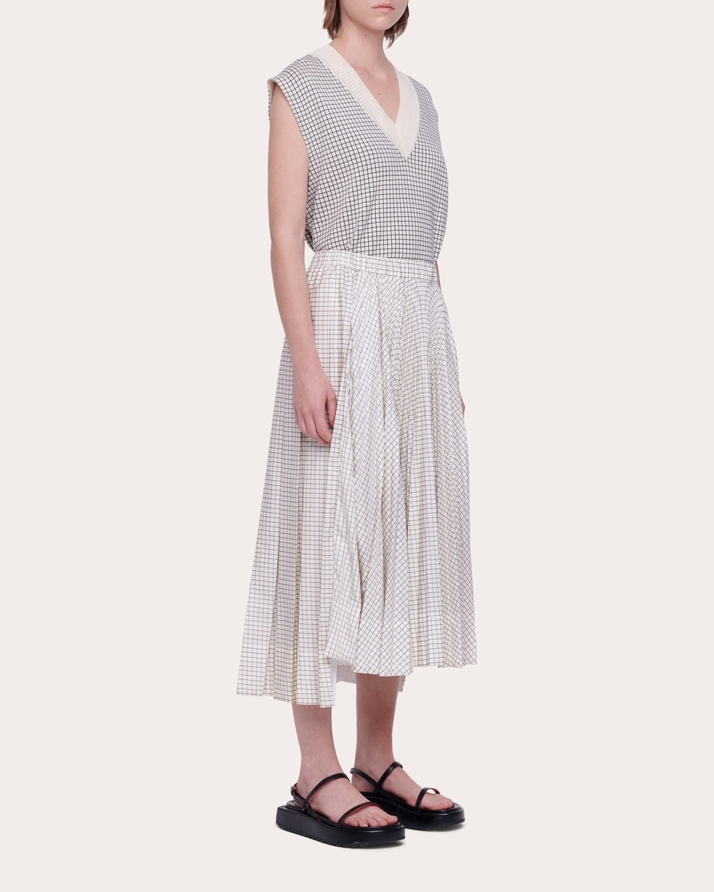 Pleated Check High-Low Skirt