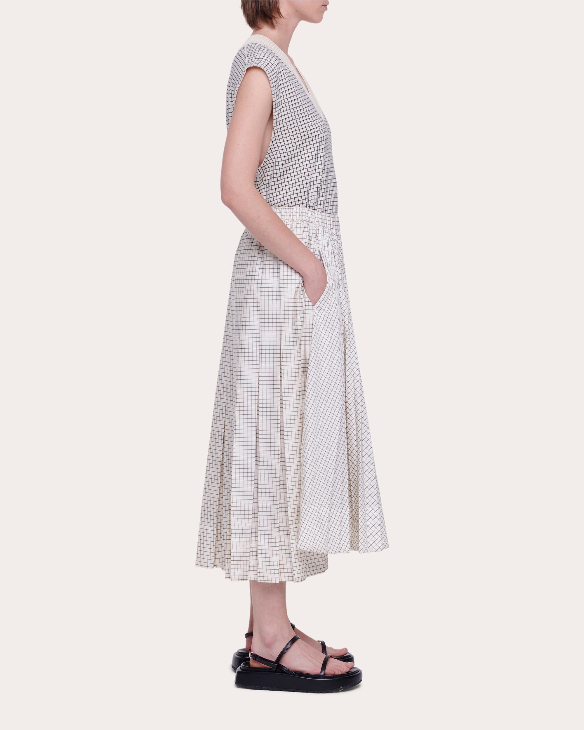Pleated Check High-Low Skirt
