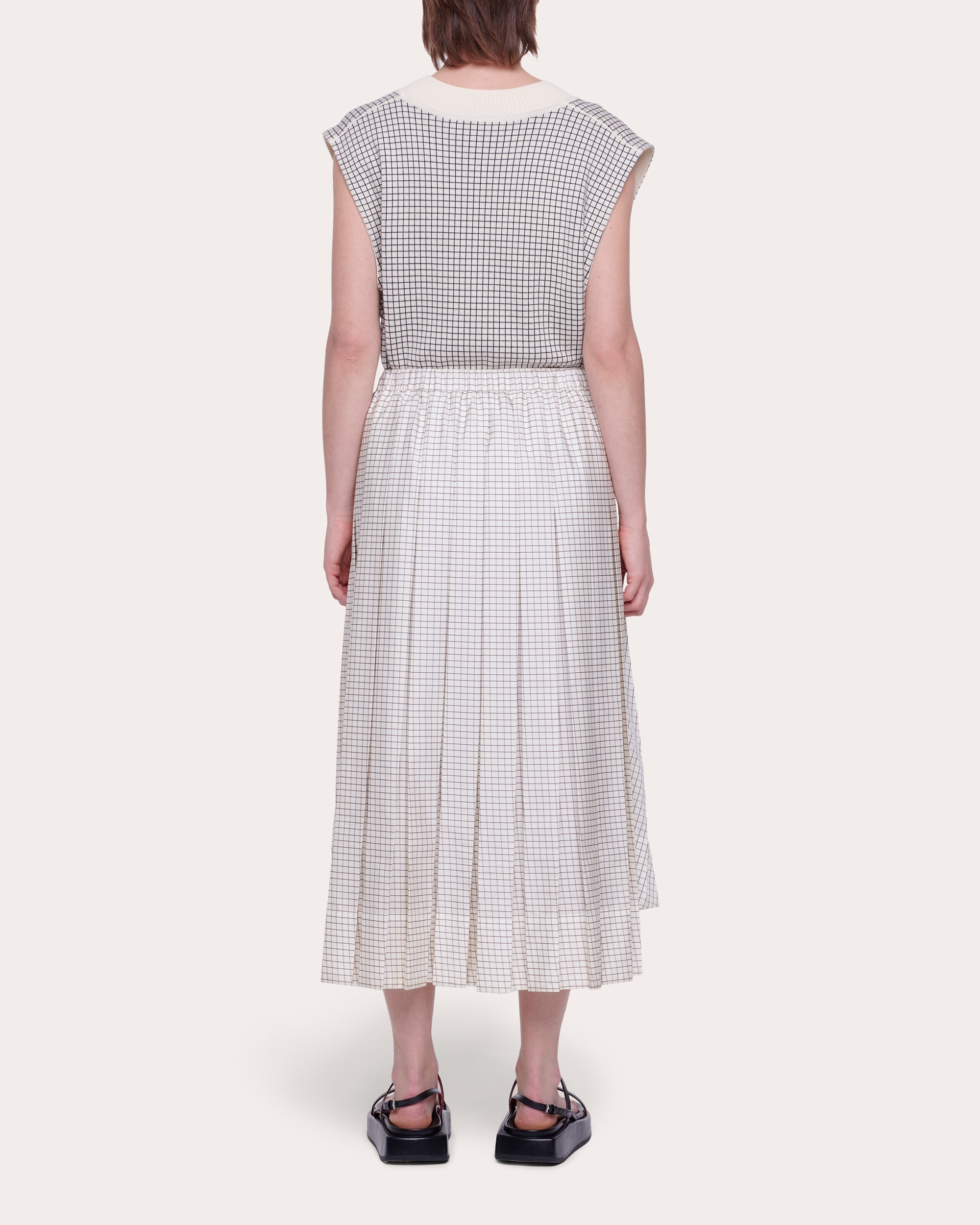 Pleated Check High-Low Skirt