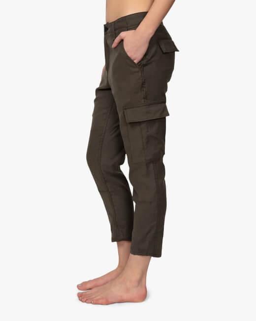 Cropped Cargo Pants