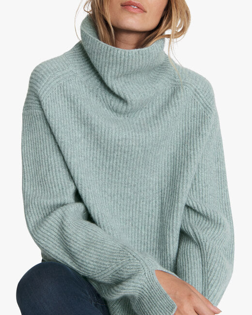 Pierce Cashmere Turtleneck