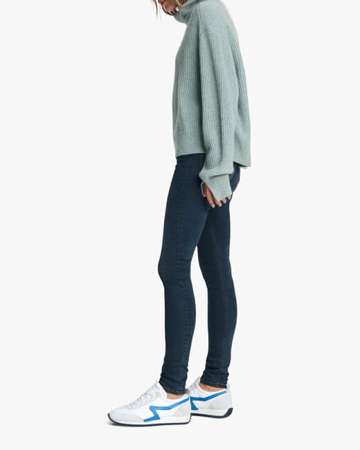 Pierce Cashmere Turtleneck
