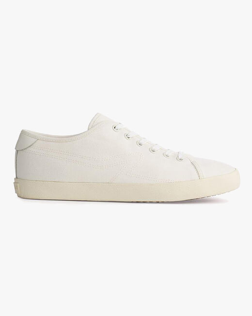 Court Sneaker