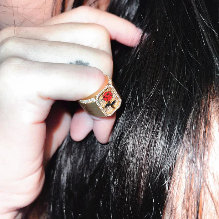 Rose Antique 18K Gold Lacquer and Lab-Grown Diamond Signet Ring