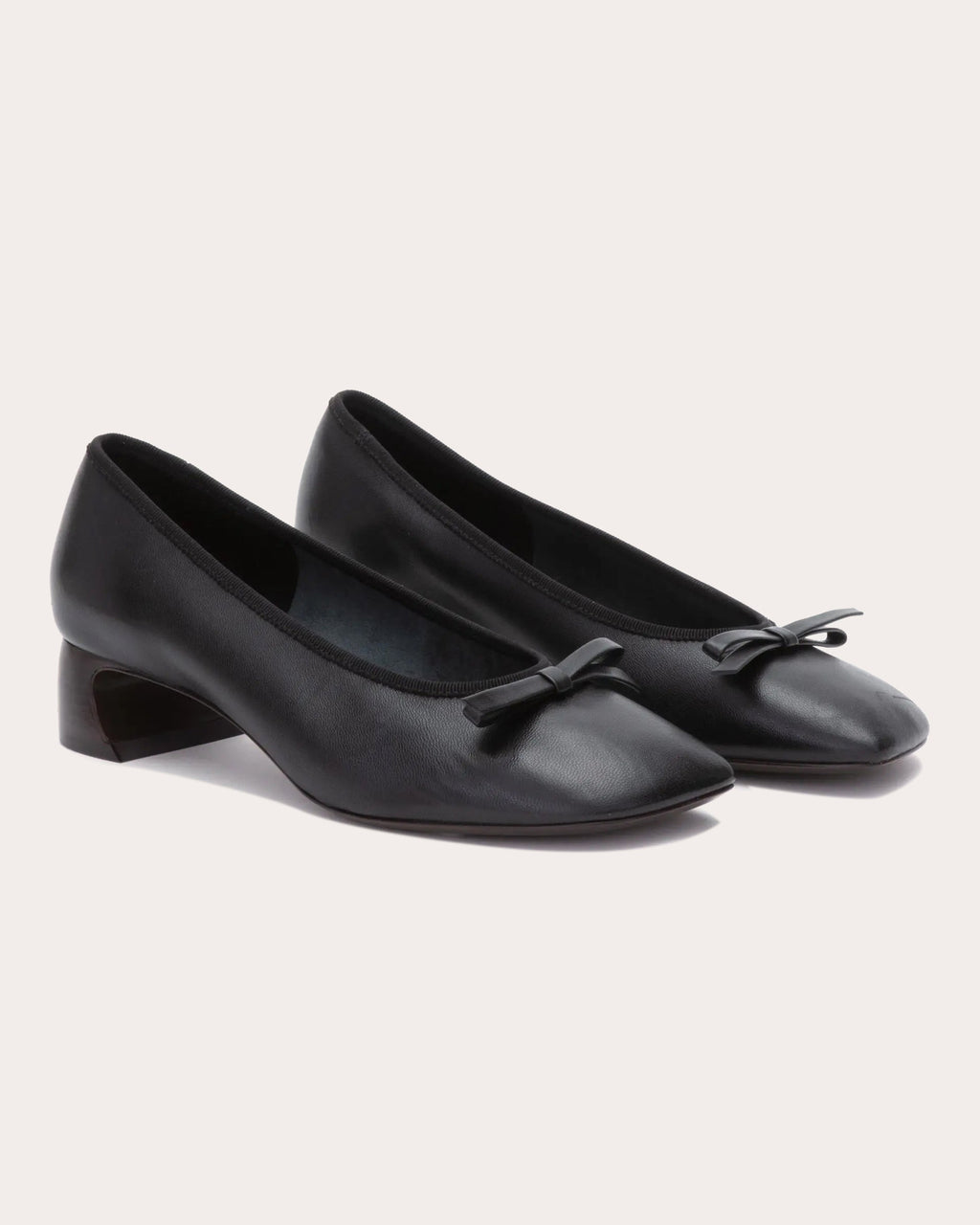 ID Bow-Detail Leather Pump