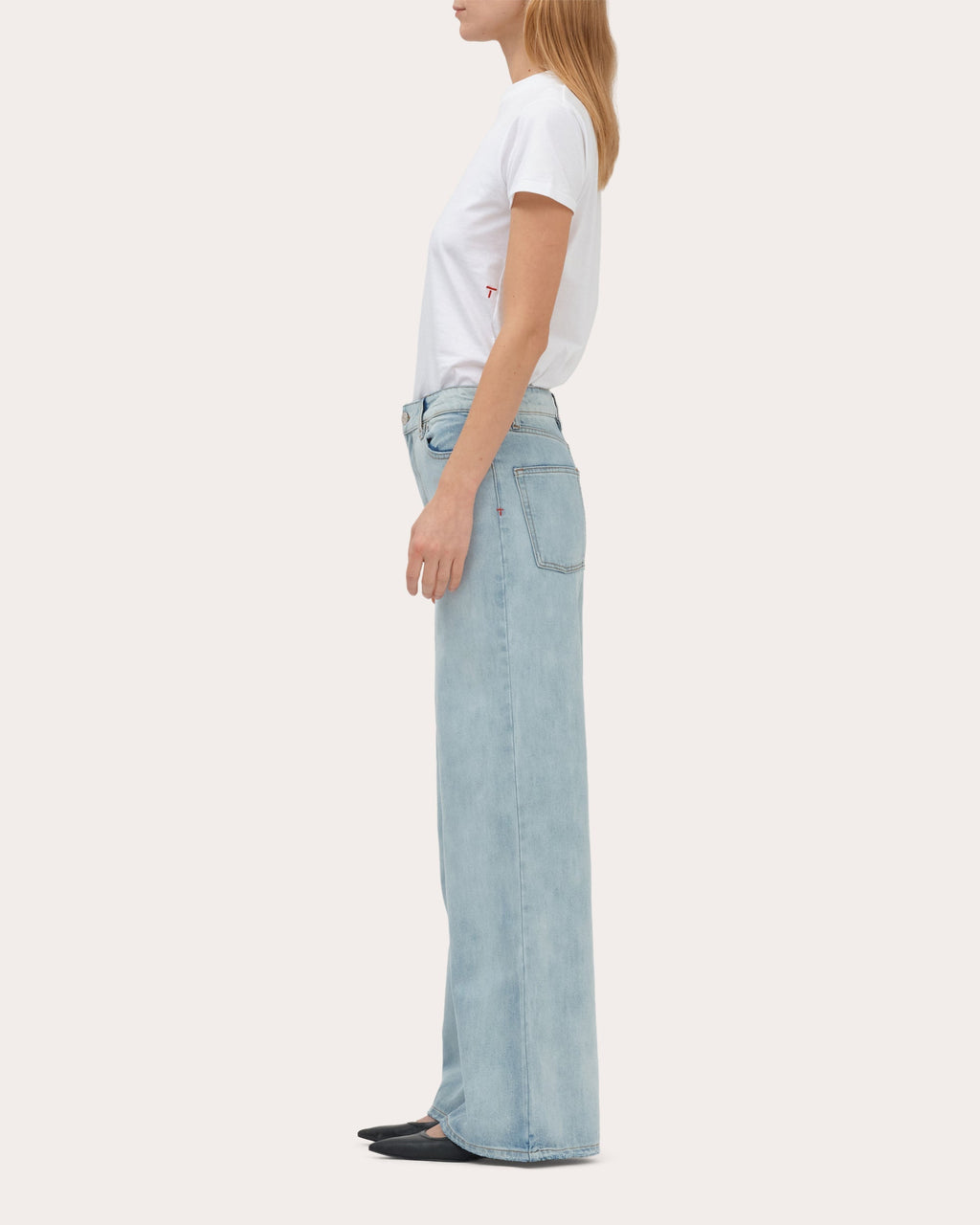 Arizona Loose-Fit Jeans