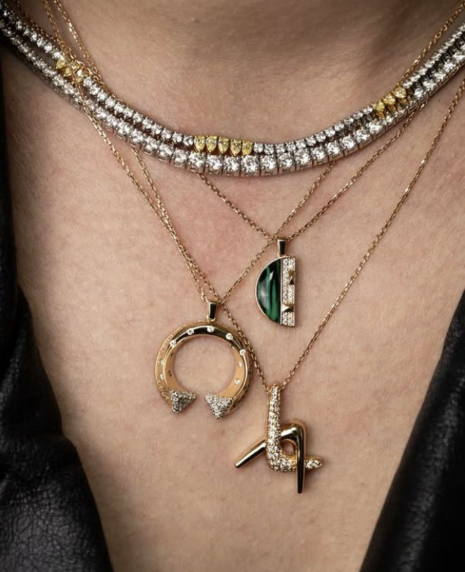 Mini Cairo 18K Gold Malachite and Diamond Pendant Necklace