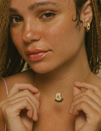 Vanilla 18K Gold Quartz Amazonite and Diamond Pendant Necklace