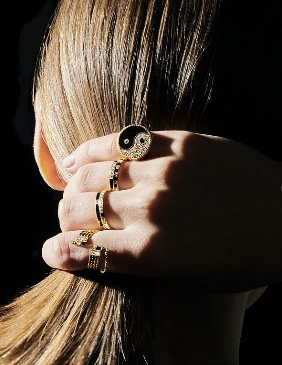 Onirique 18K Gold Lacquer and Lab-Grown Diamond Ring