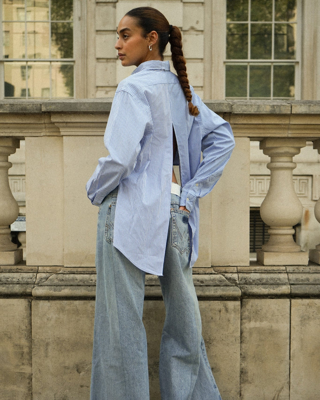 Freya Low-Rise Wide-Leg Jeans