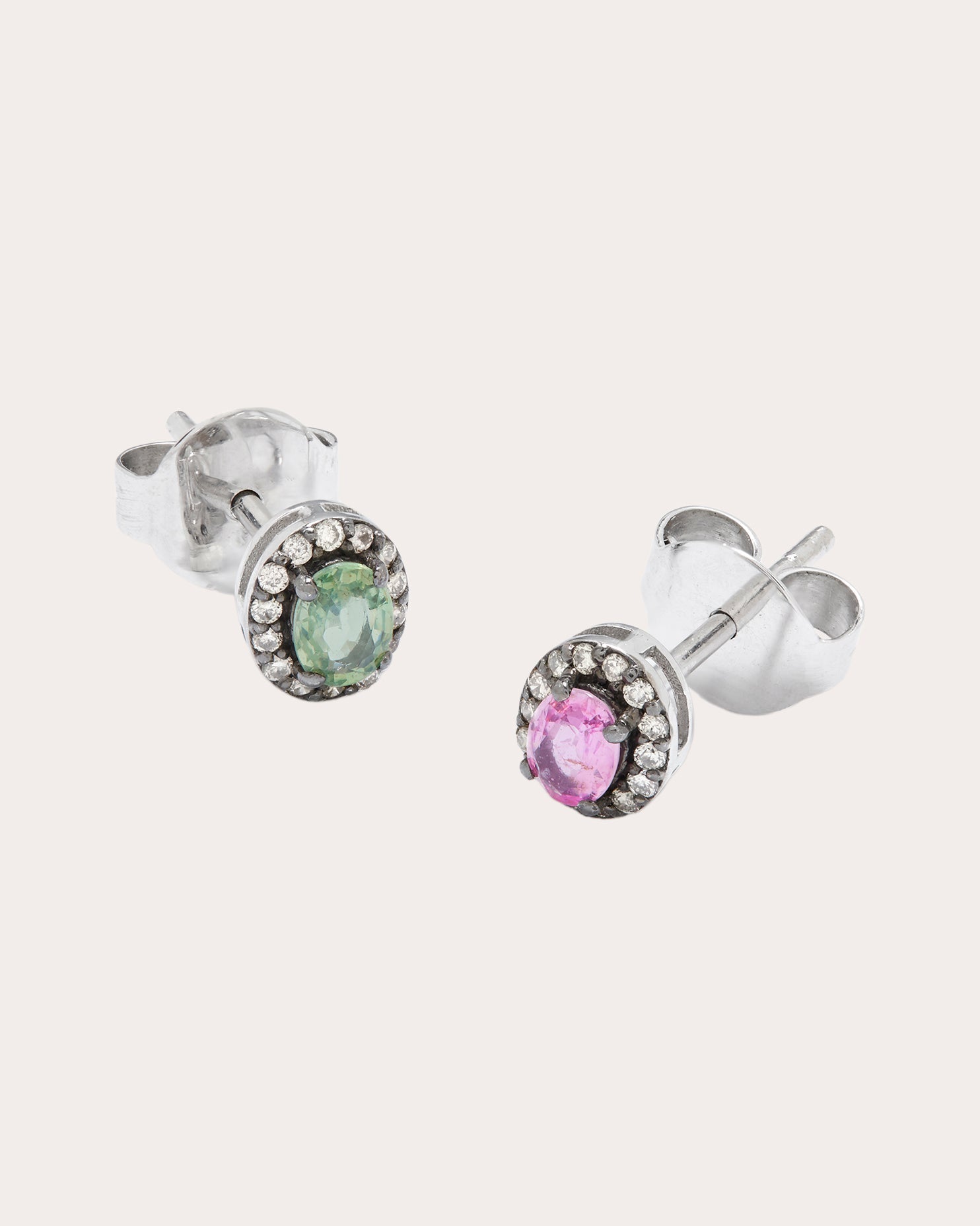 Mini Rajasthan 18K Gold Sapphire and Diamond Stud Earrings