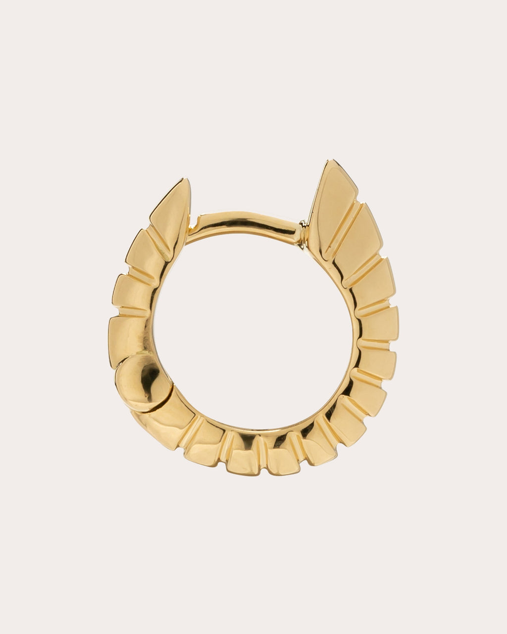 Embrace 18K Gold Single Ear Cuff
