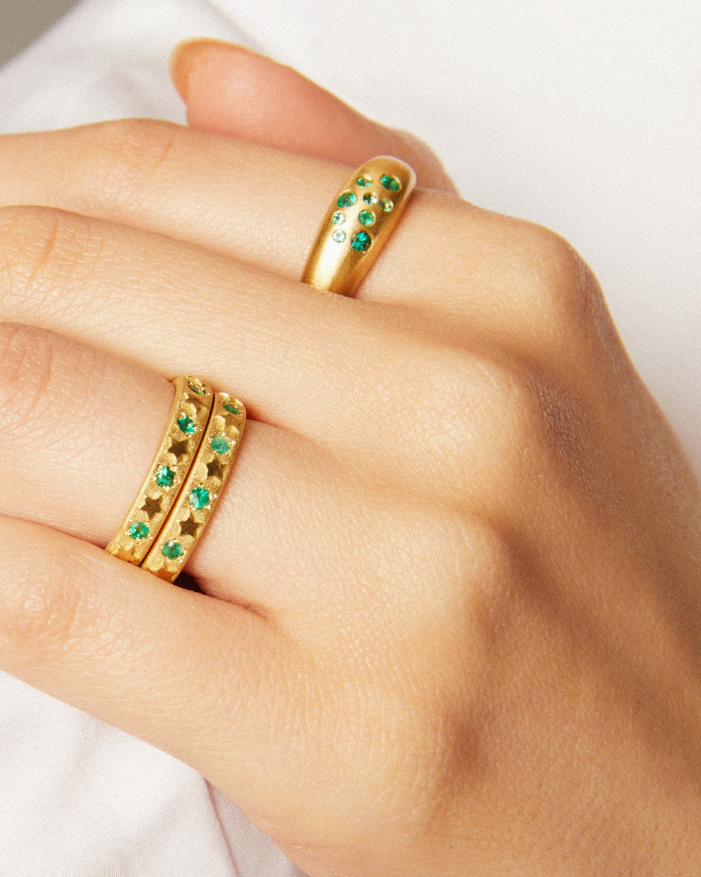 Fairy Dust 18K Gold Emerald Ring