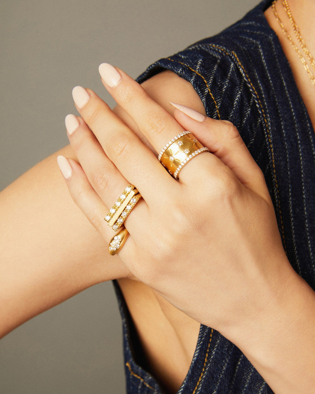 Fairy Dust 18K Gold Diamond Pinky Ring