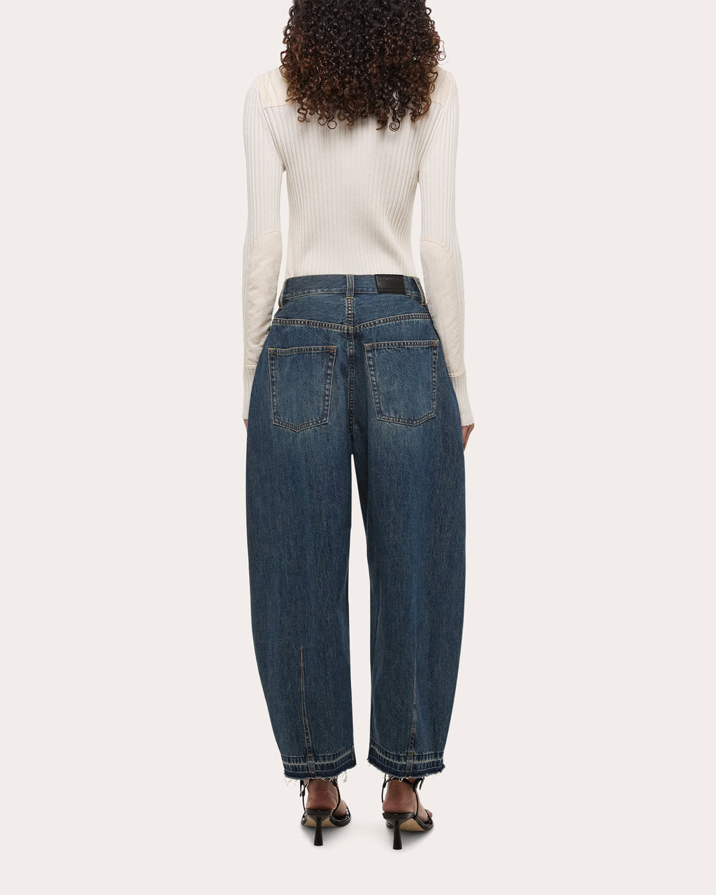 Cropped Mid-Rise Barrel Leg Jeans