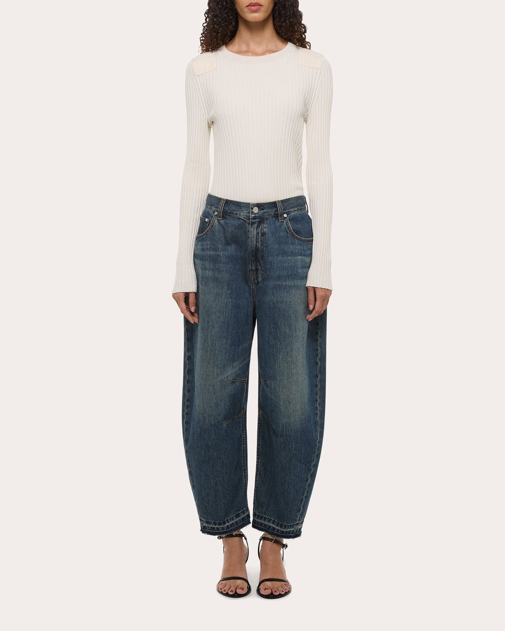 Cropped Mid-Rise Barrel Leg Jeans
