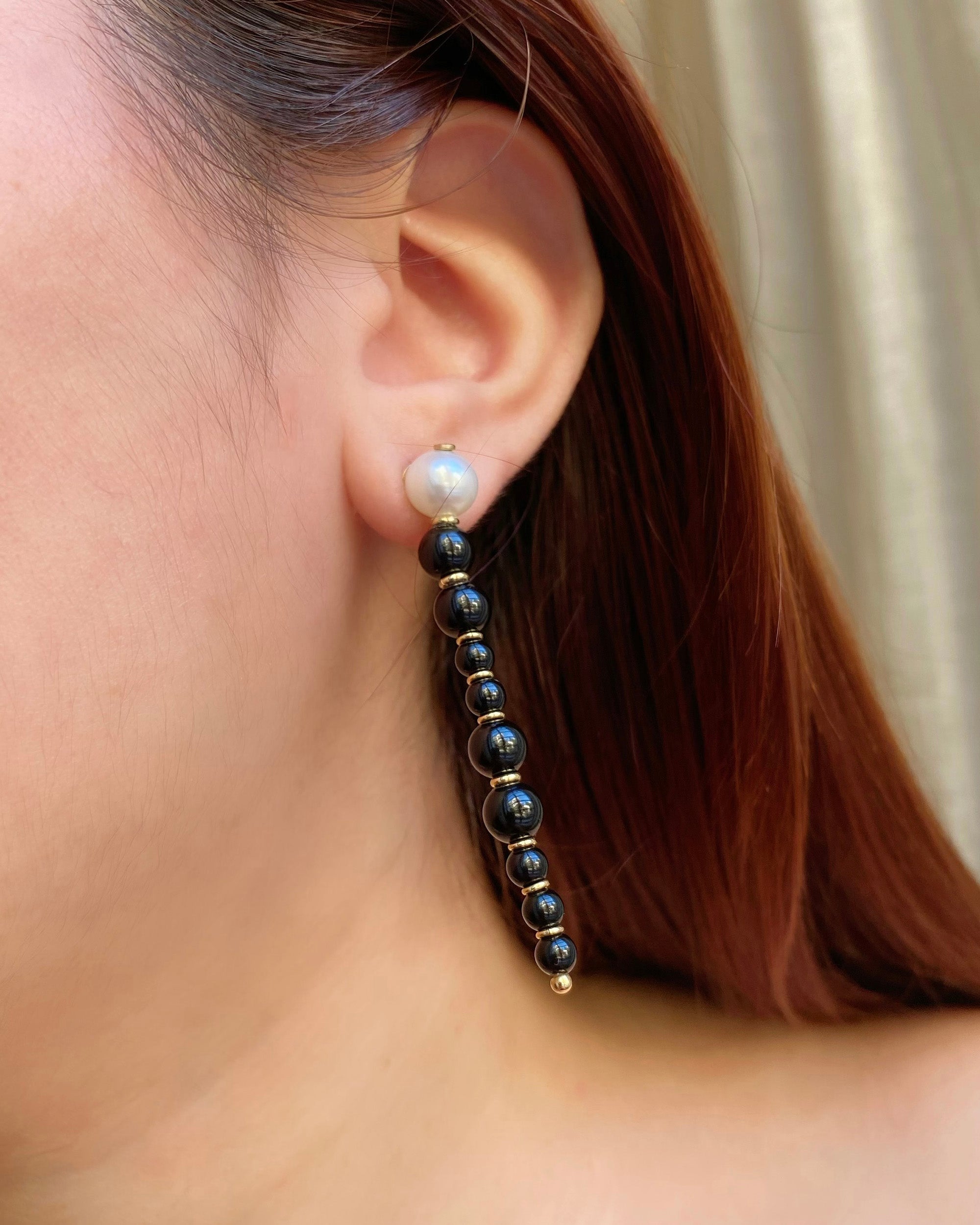 Soleil 18K Gold Pearl and Black Agate Earrings