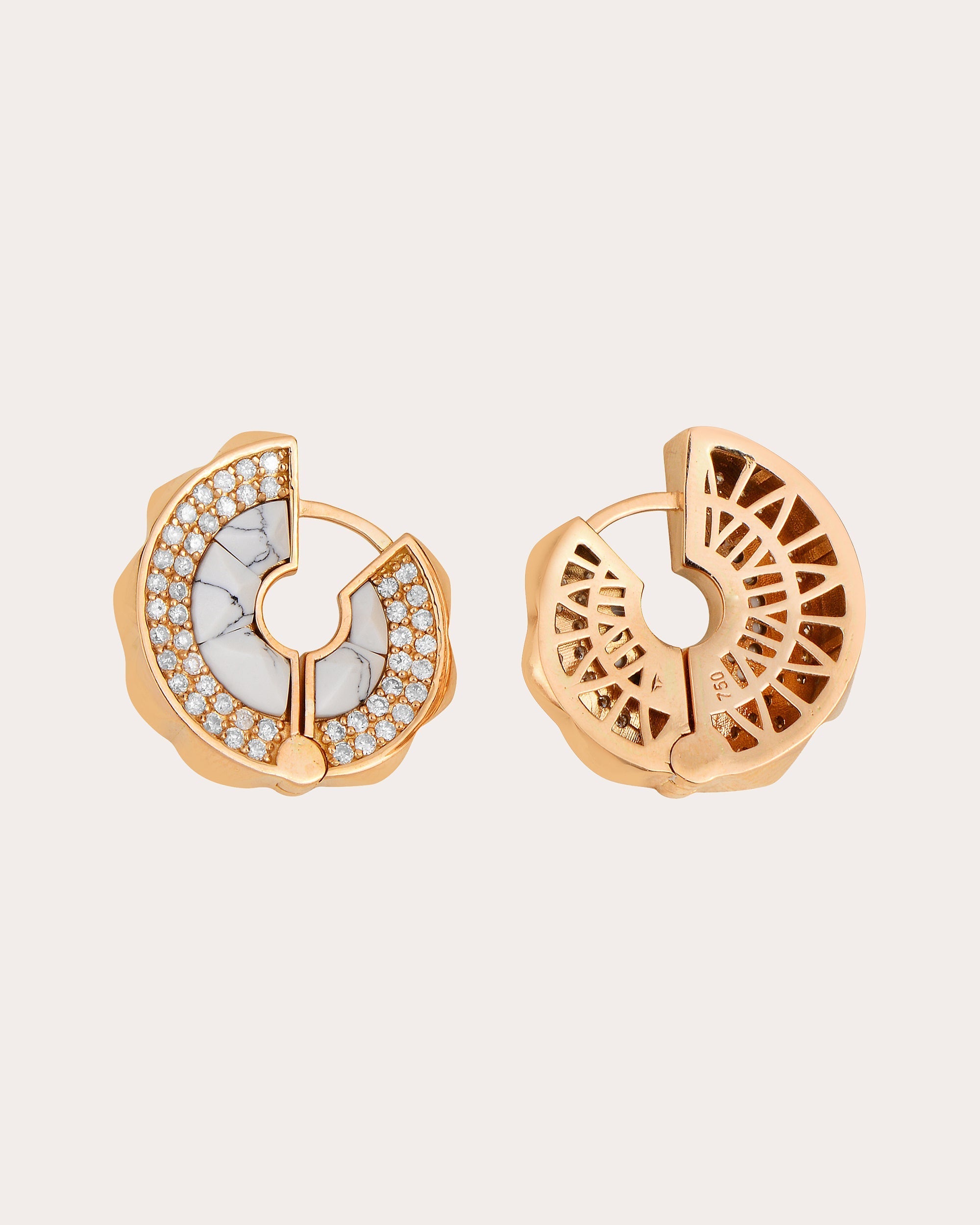 Accra 18K Gold Agate and Diamond Earrings