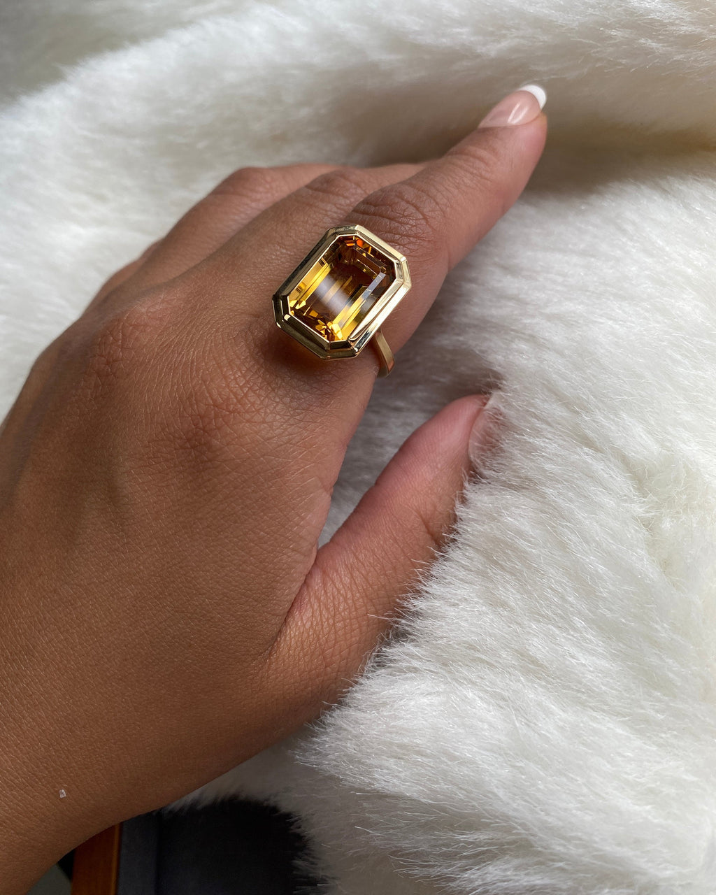 Manhattan 18K Gold Citrine Ring