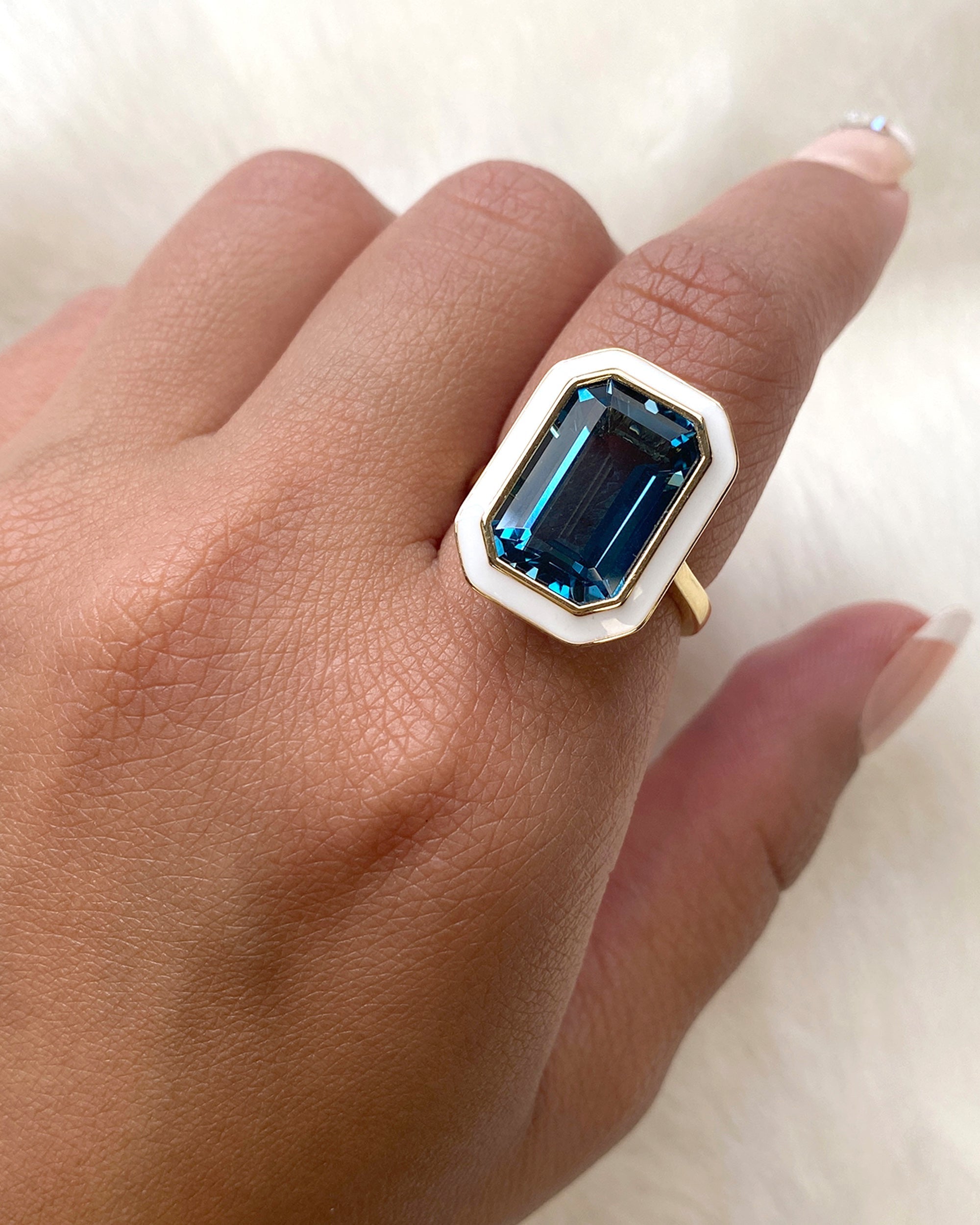 Queen 18K Gold London Blue Topaz and Enamel Ring