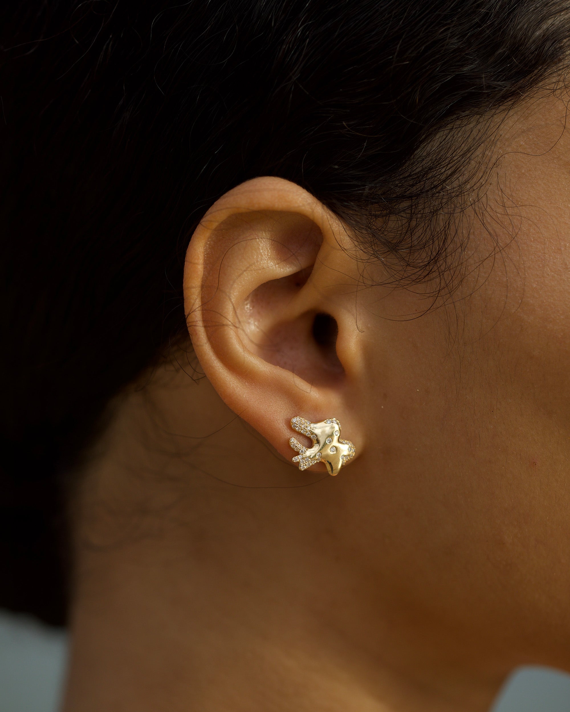 Arcadia Atoll 18K Gold Diamond Pavé Stud Earrings