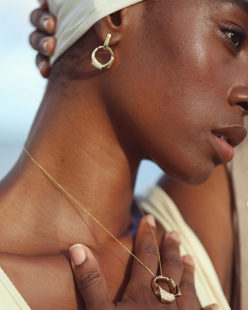 Maar 18K Gold Diamond Pavé Pendant Necklace