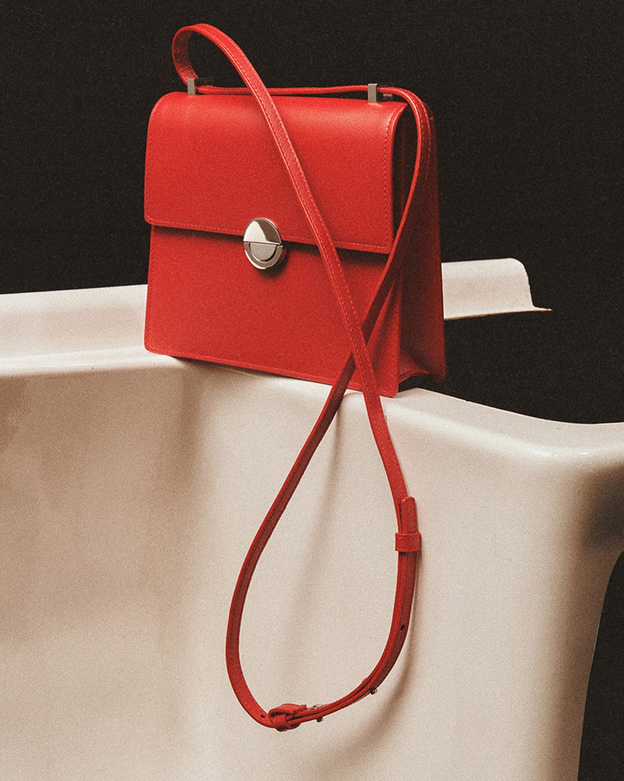 Mini Hye Leather Shoulder Bag