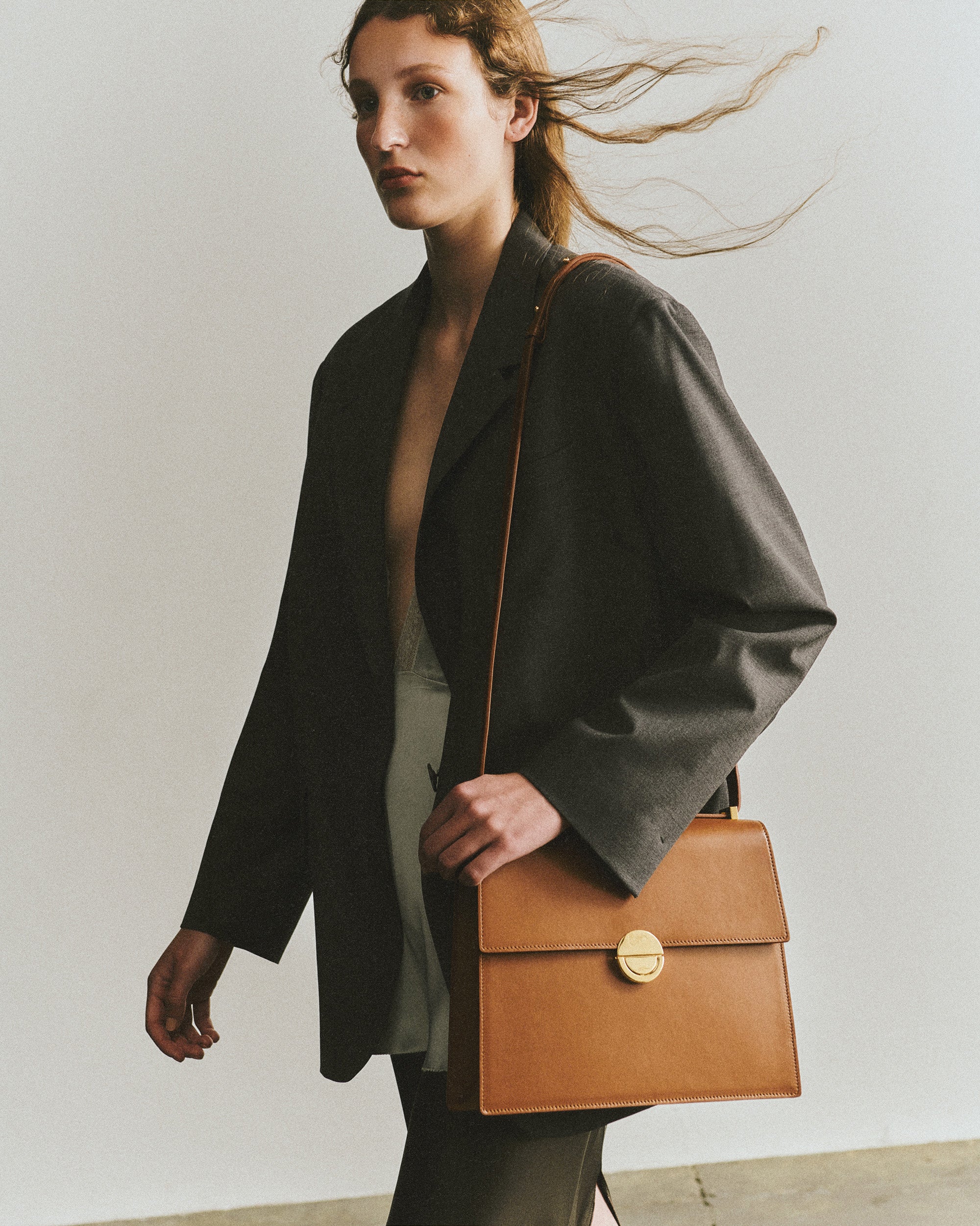Hye Leather Shoulder Bag