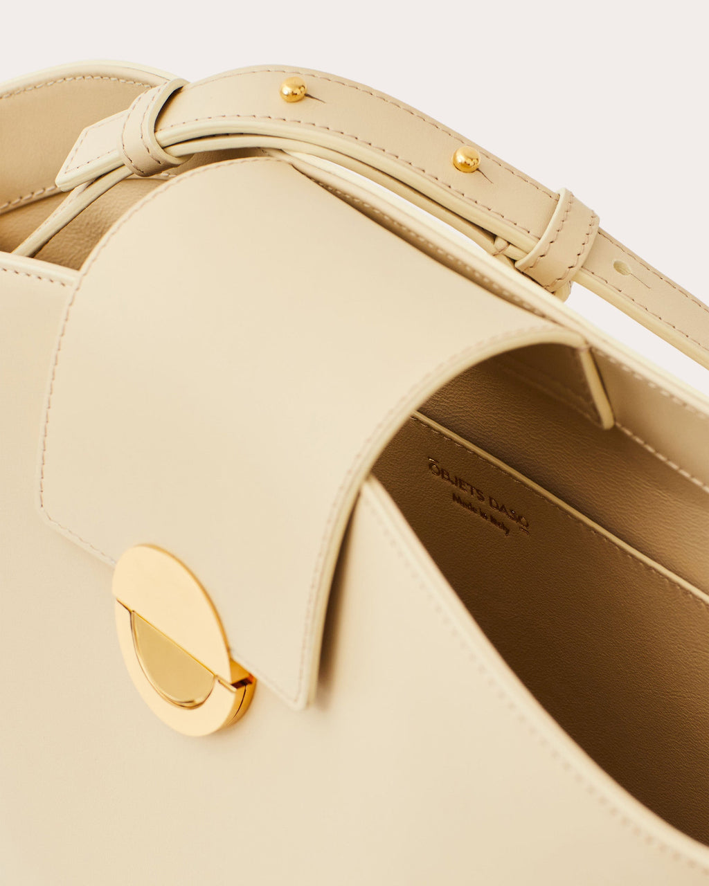 Vivian Leather Bucket Bag