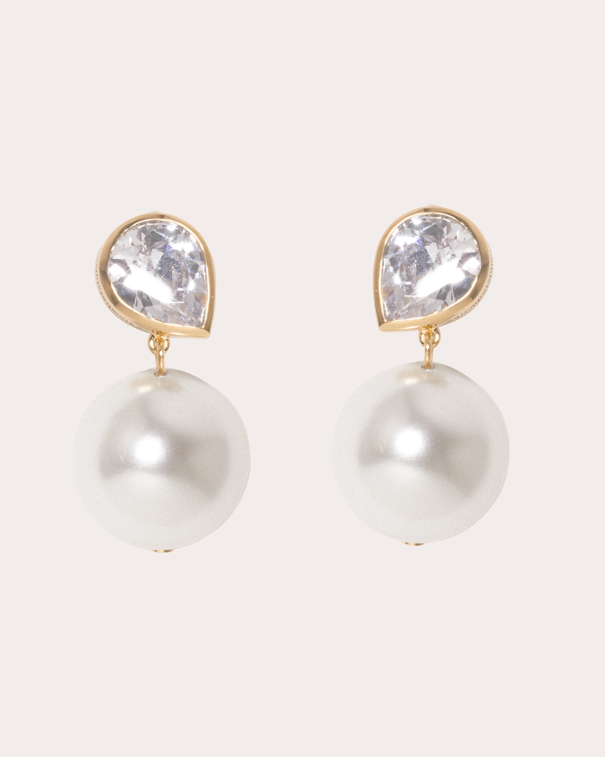 The Temporal Anomaly Earring