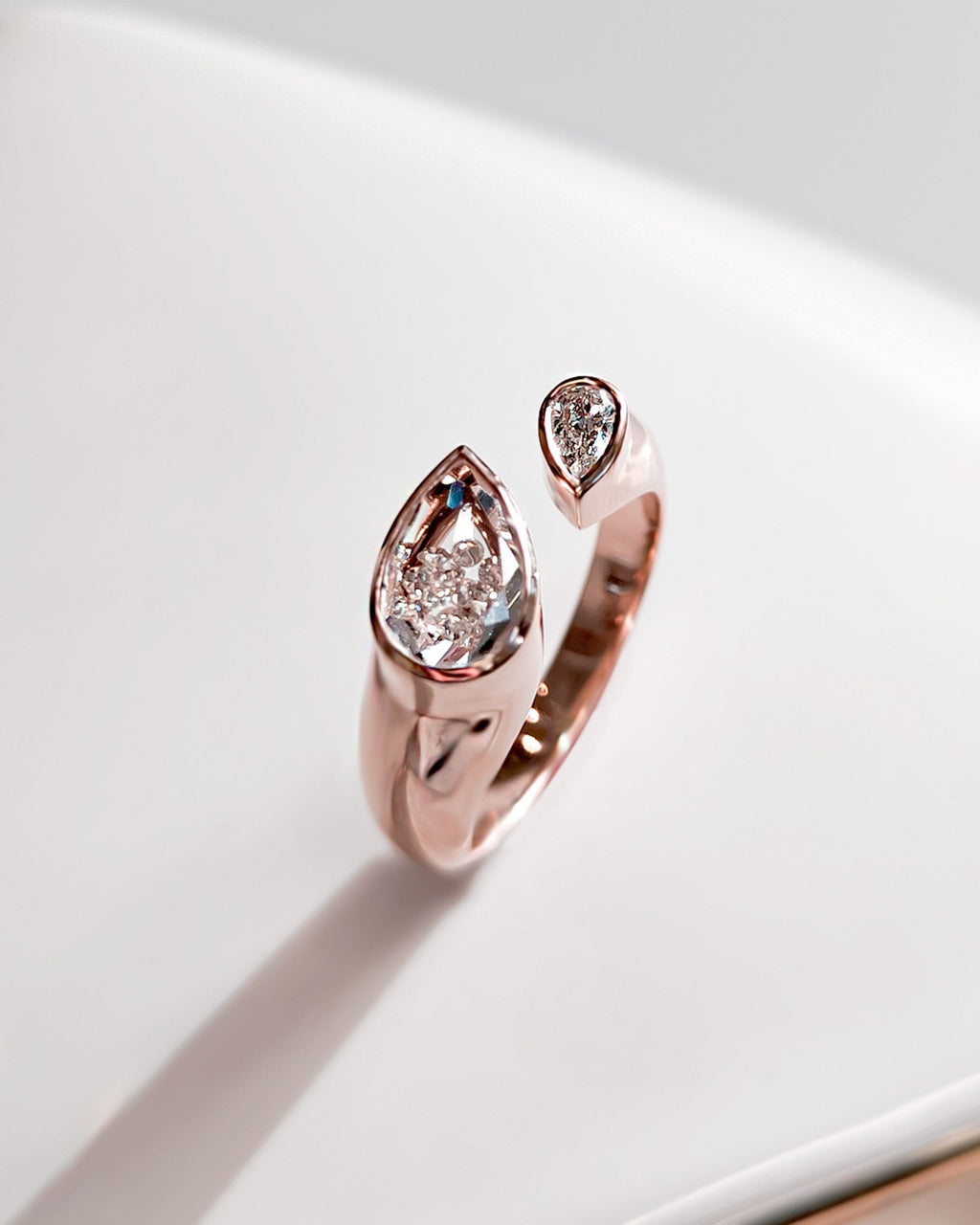Plural 18K Gold Crystal and Diamond Shaker Ring