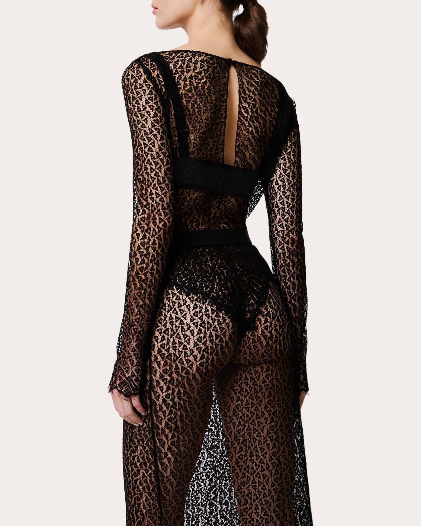 Tango Chantilly Lace Skirt