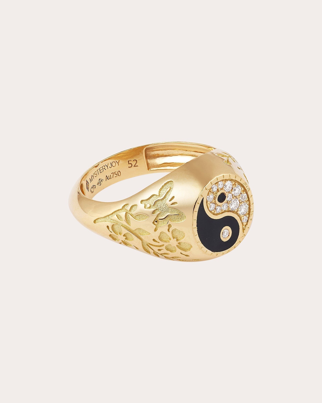 Small Yin Yang 18K Gold Lacquer and Lab-Grown Diamond Signet Ring