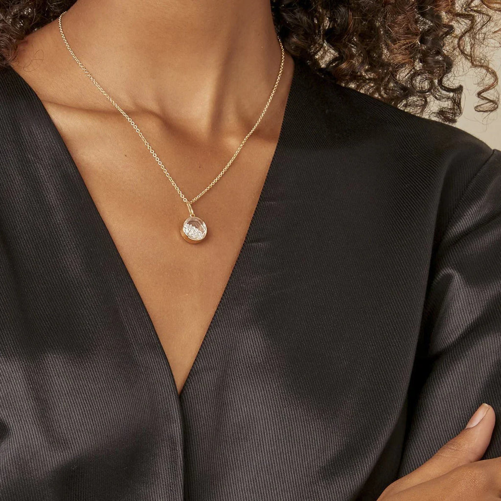 Core 12 18K Gold Diamond Shaker Pendant Necklace